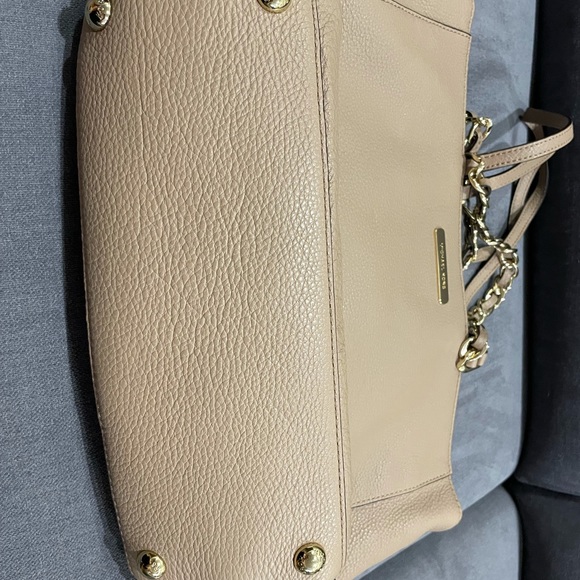Michael Kors Tote, pale beige. - Picture 10 of 10